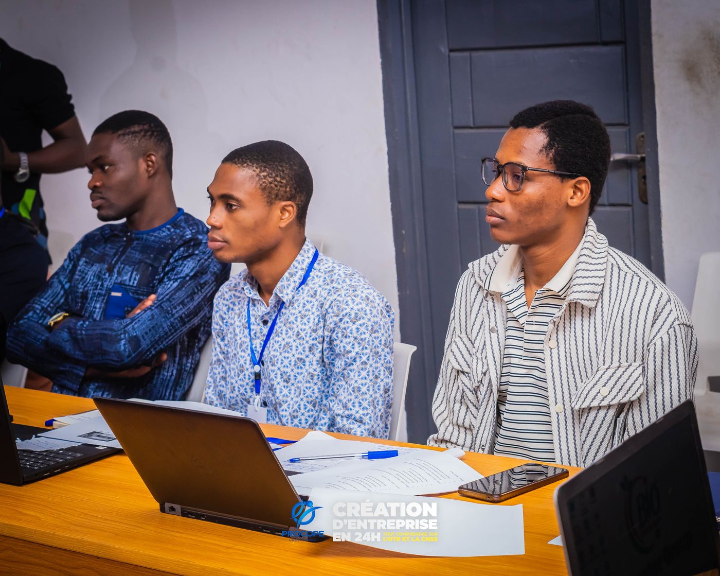 Trois participants PROCOPE suivant un atelier de création d'entreprise